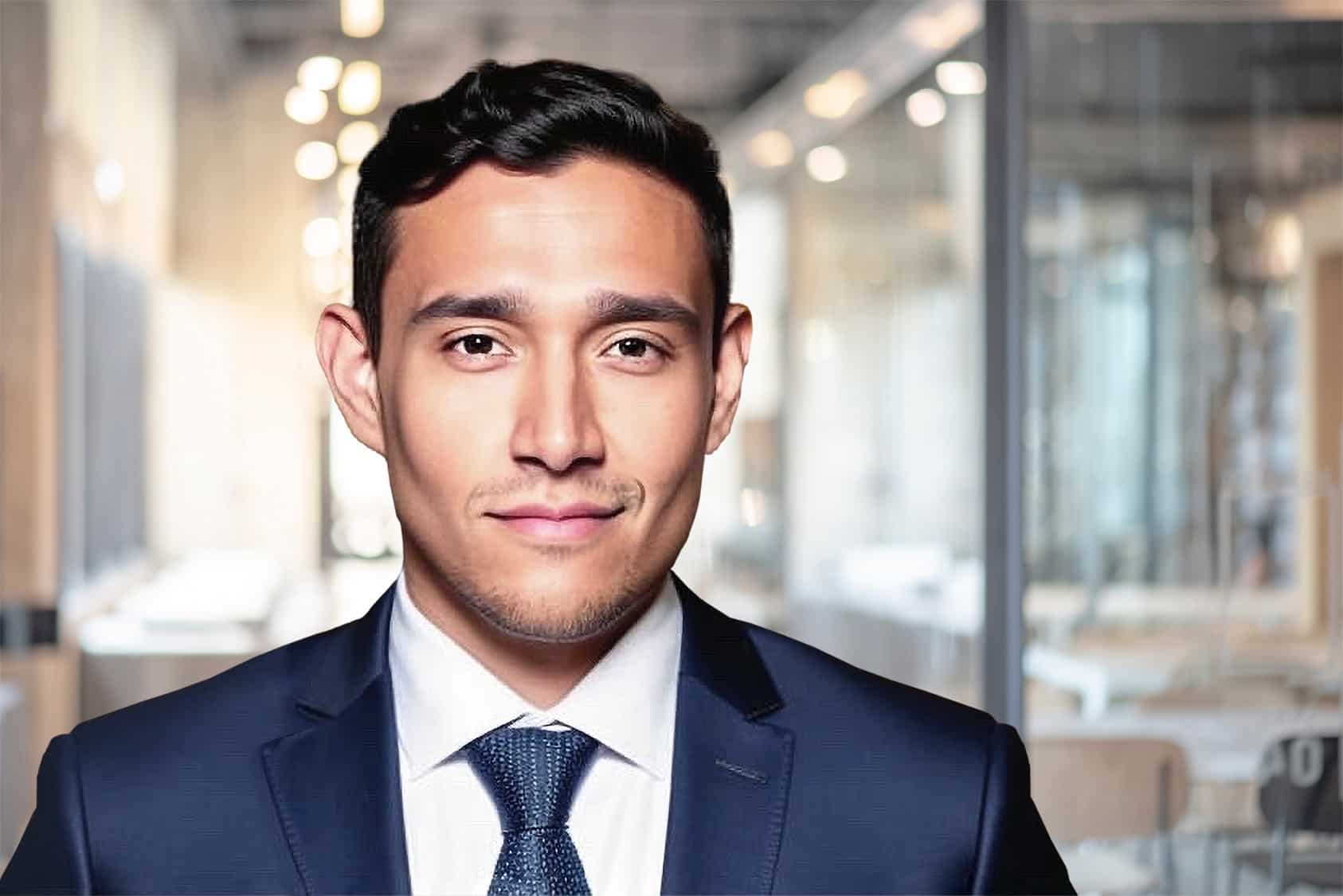 Aon Schweiz ernennt Manuel Pachlatko zum Head of Cyber und schafft zudem ein vereintes Center of Competence.