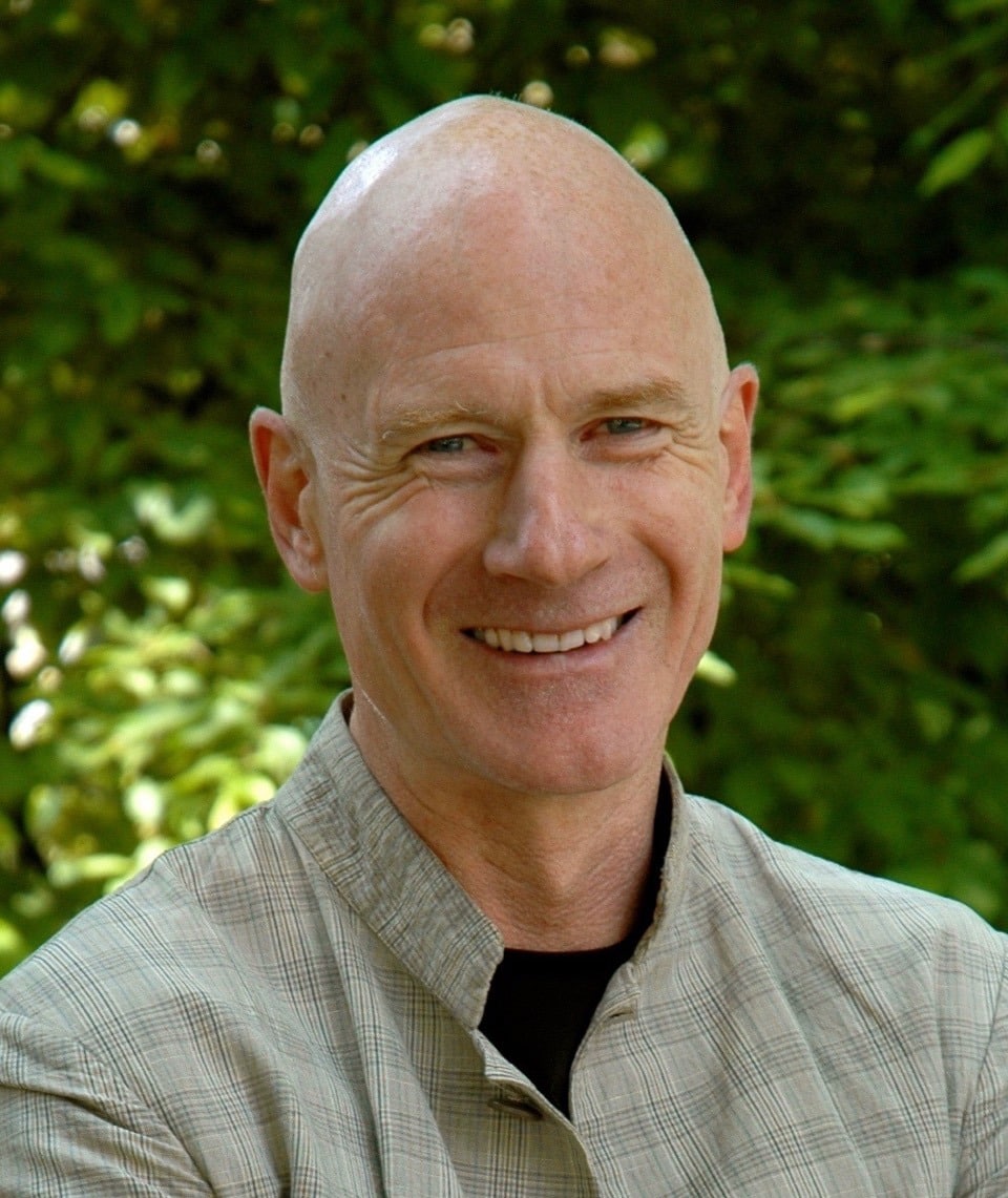 Senkung der Gesundheitskosten durch Förderung der Prävention? Prof. Dr. Lukas Zahner sagt, wie das geht.