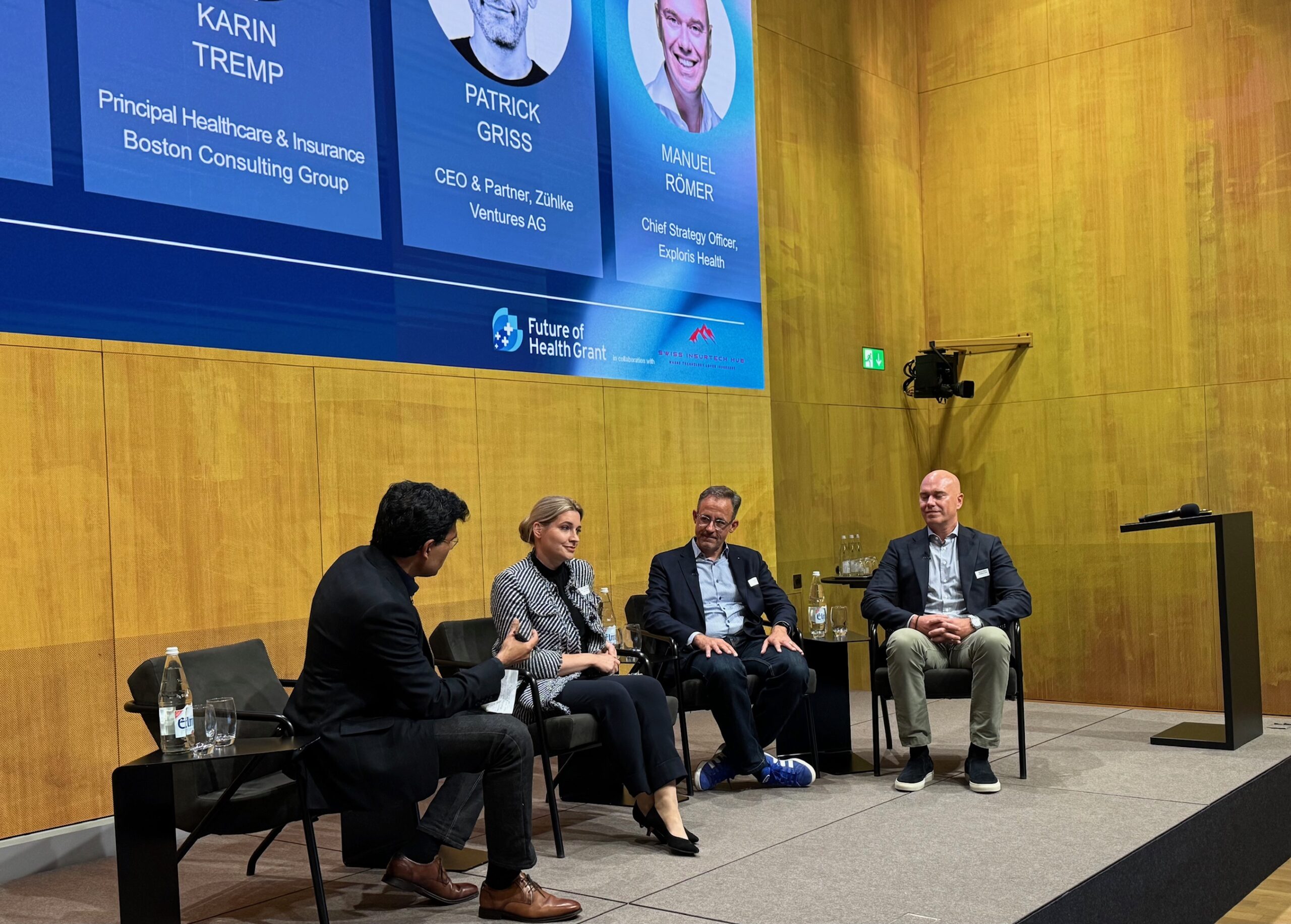 Future of Health Grant Conference: V.l.n.r.: Brijesh Luthra (SIH), Karin Tremp (Boston Consulting Group), Patrick Griss (Zühlke Ventures) und Manuel Römer (Exploris Health).
