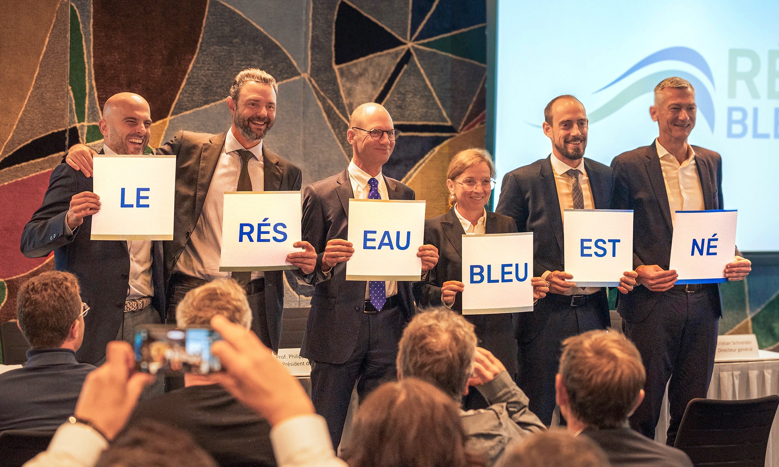 Erstes interkantonales Spitalnetz: «Réseau Bleu» für eine Million Menschen.