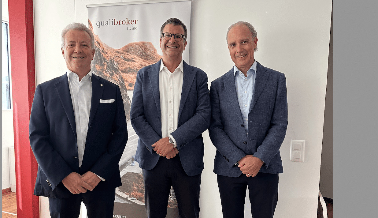 Neuer Geschäftsführer stärkt Qualibroker Ticino: Piermichele Bernardo (l) Alessandro Paltenghi (m) Urs Thalmann (r).